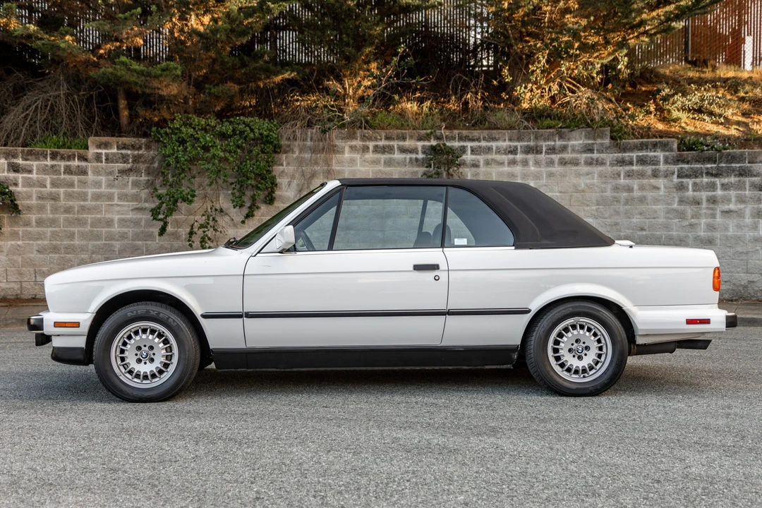 1989 BMW E30 3 Series - Image 14 of 31