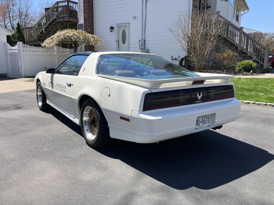 1989 Pontiac Firebird Trans Am 3rd Gen - Image 7 of 31