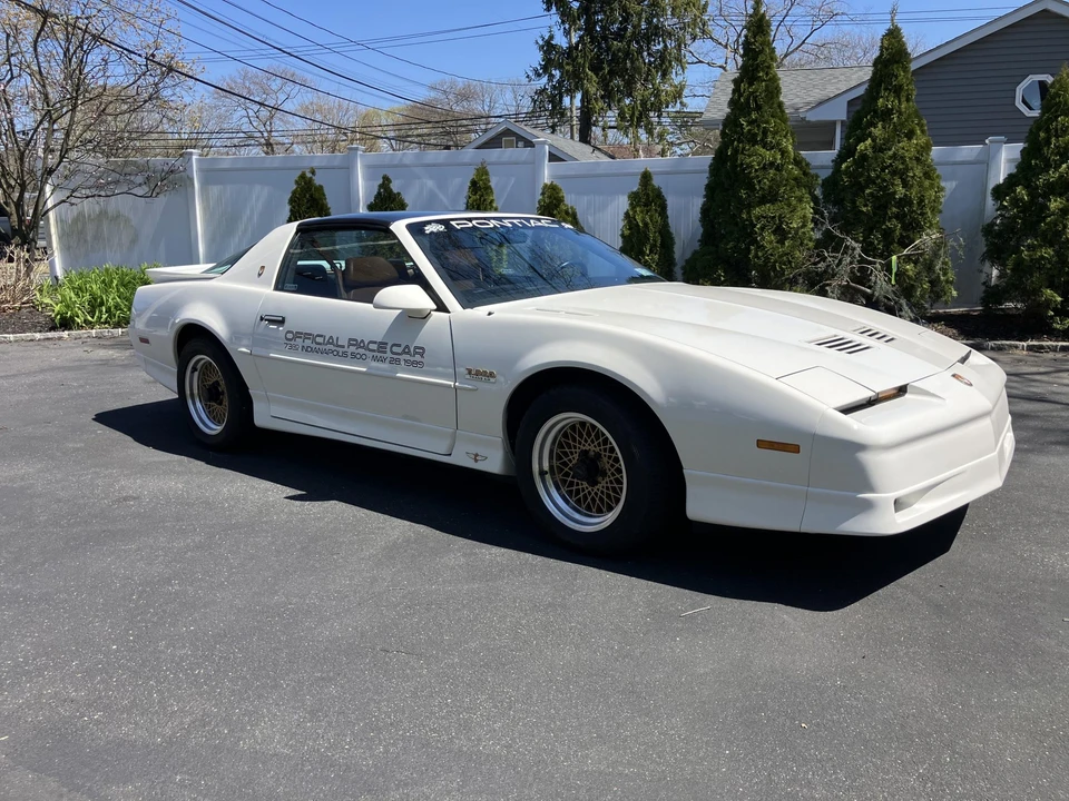 1989 Pontiac Firebird Trans Am 3rd Gen - Image 12 of 31