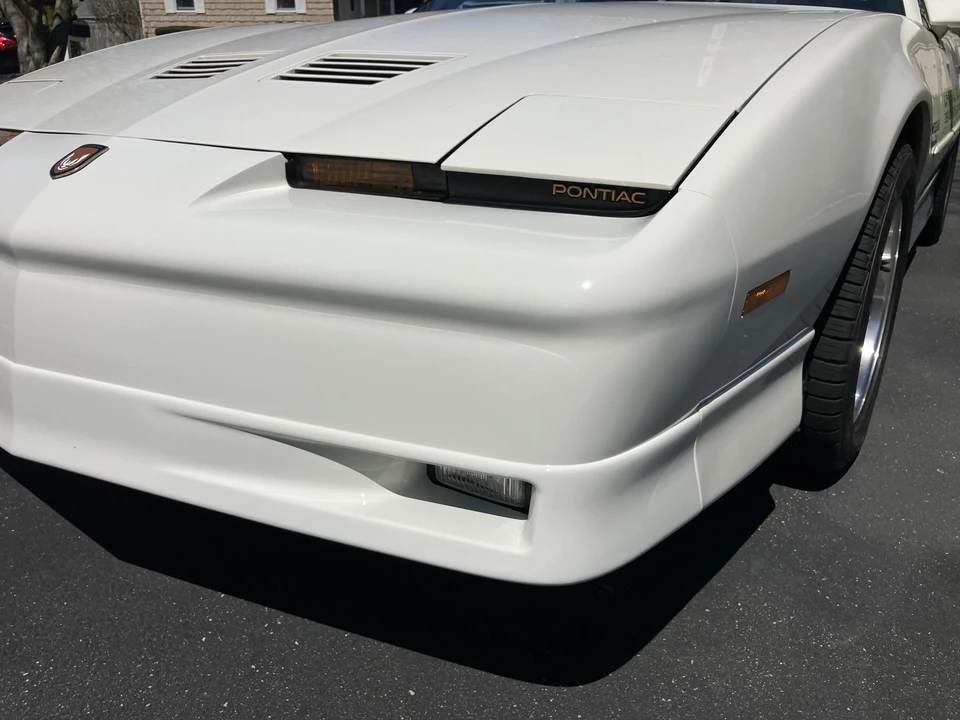 1989 Pontiac Firebird Trans Am 3rd Gen - Image 16 of 31