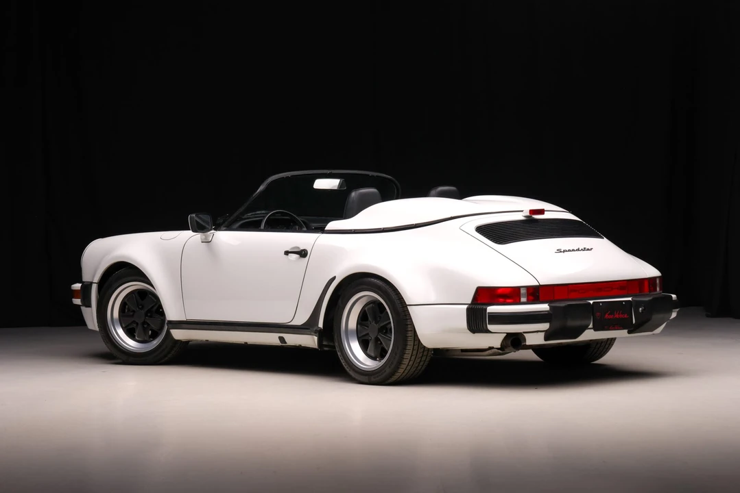 1989 Porsche 911 Carrera 3.2 - Image 5 of 31