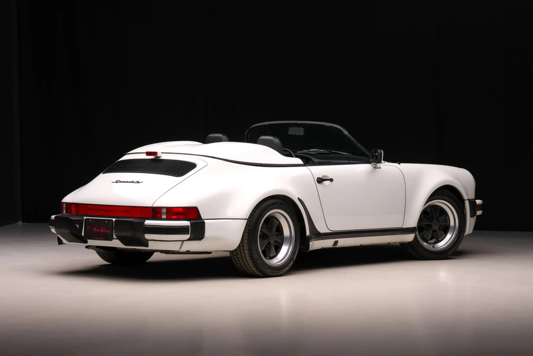 1989 Porsche 911 Carrera 3.2 - Image 9 of 31