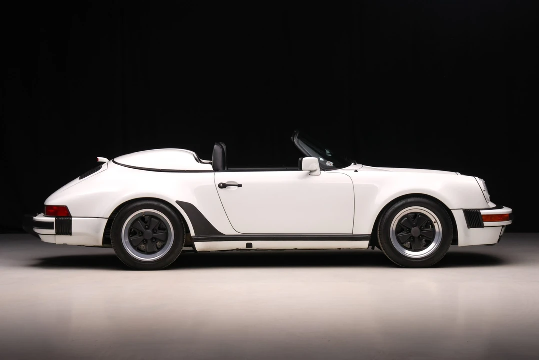 1989 Porsche 911 Carrera 3.2 - Image 10 of 31