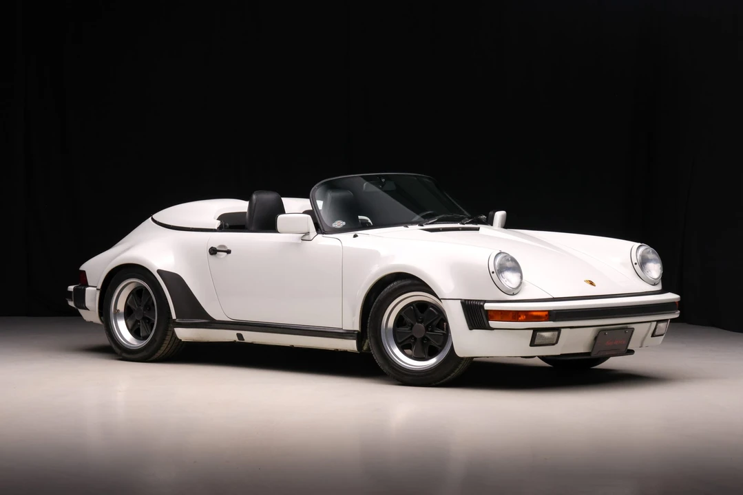 1989 Porsche 911 Carrera 3.2 - Image 11 of 31
