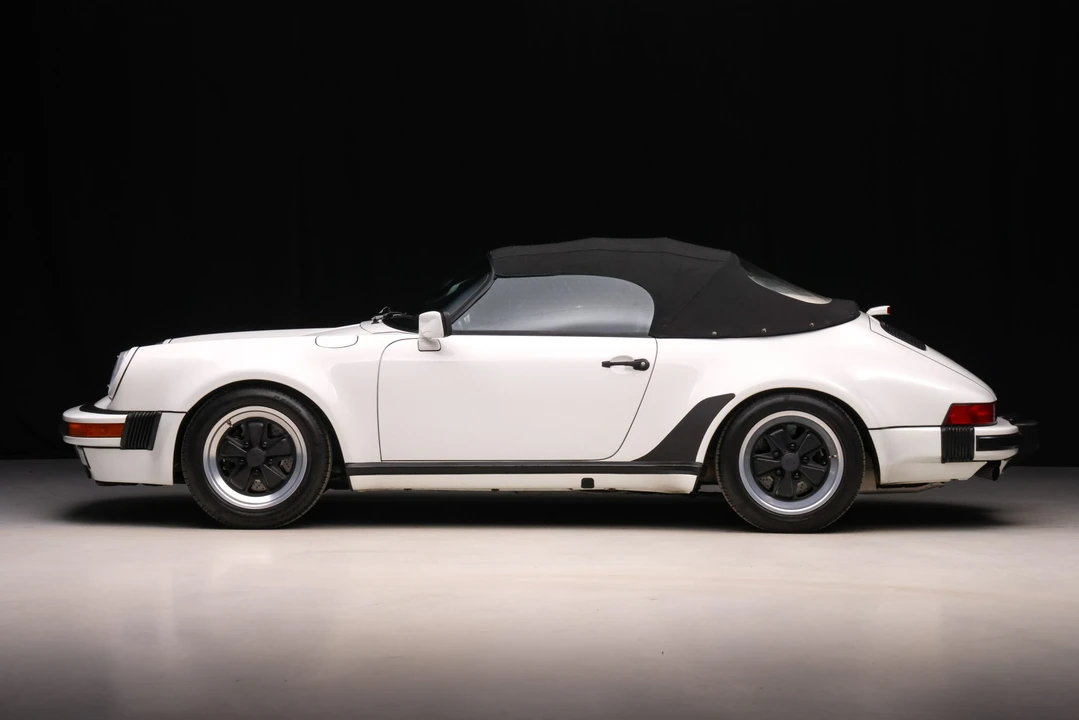 1989 Porsche 911 Carrera 3.2 - Image 17 of 31