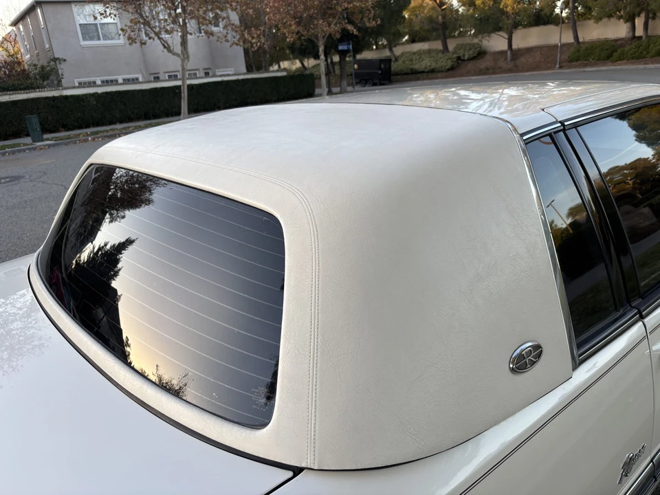 1990 Buick Riviera 4th-7th Gen - Image 25 of 31
