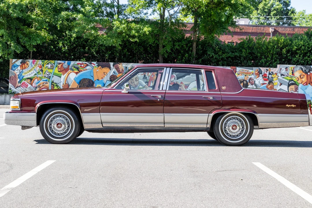 1990 Cadillac Brougham - Image 12 of 31