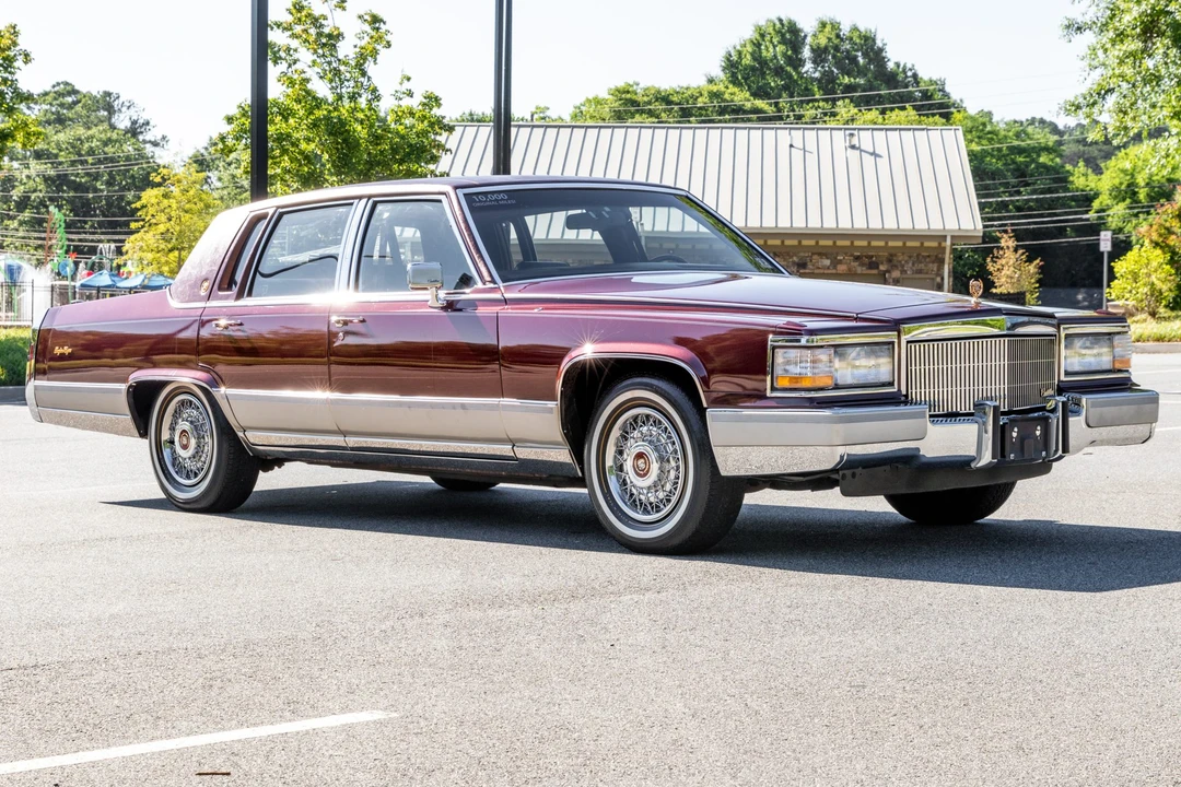 1990 Cadillac Brougham - Image 6 of 31