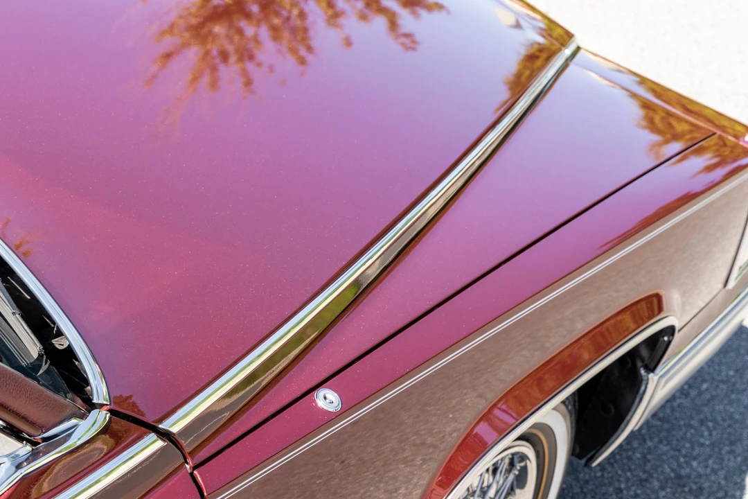 1990 Cadillac Brougham - Image 21 of 31