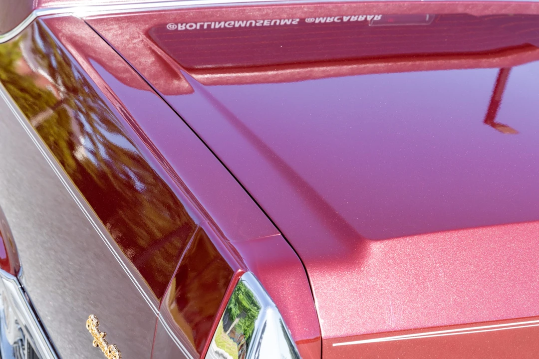 1990 Cadillac Brougham - Image 29 of 31