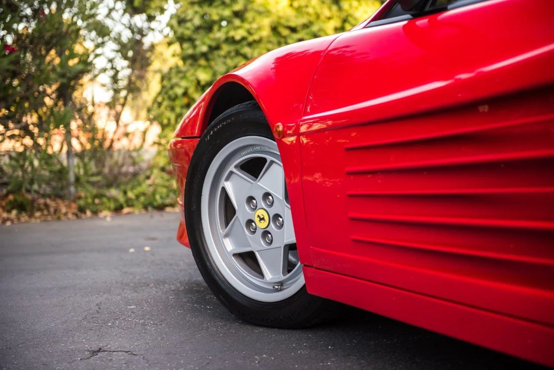 1990 Ferrari Testarossa - Image 11 of 31