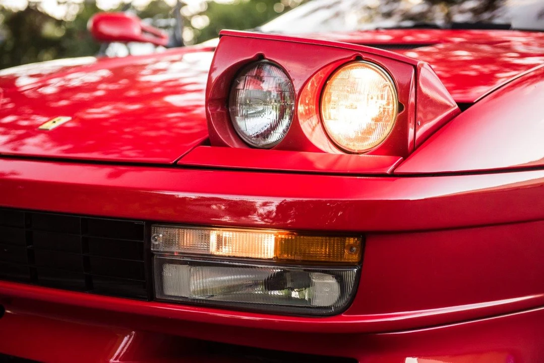 1990 Ferrari Testarossa - Image 15 of 31