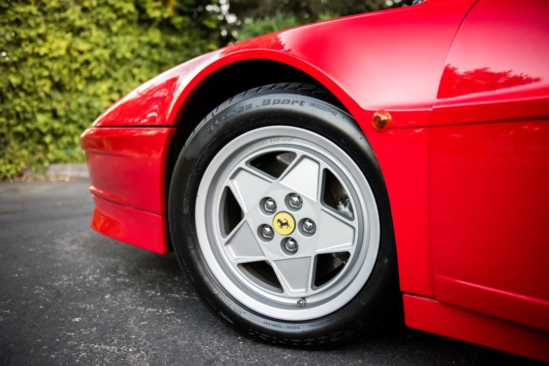 1990 Ferrari Testarossa - Image 20 of 31