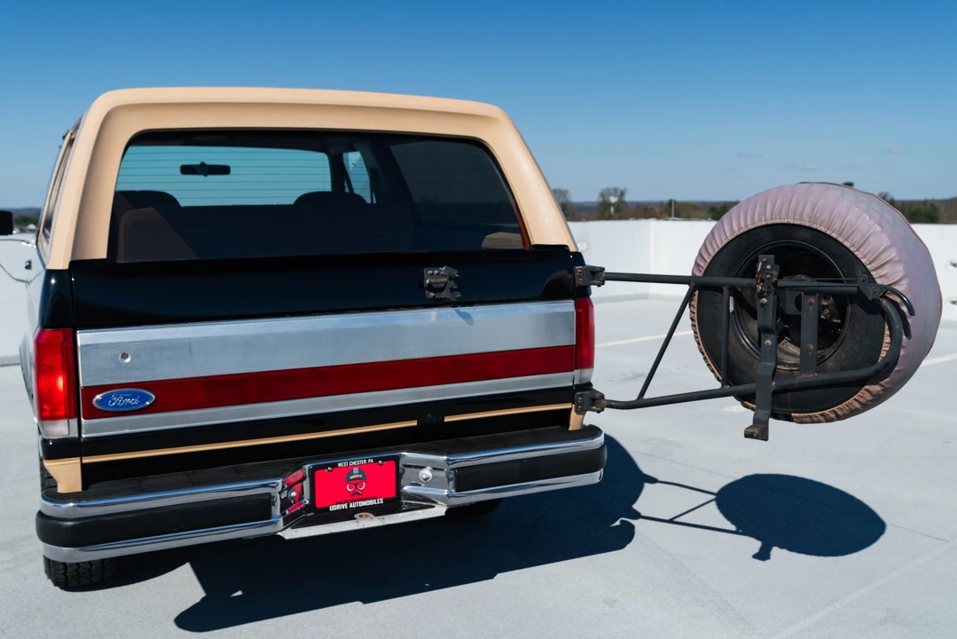 1990 Ford Bronco 4th Gen - Image 22 of 31