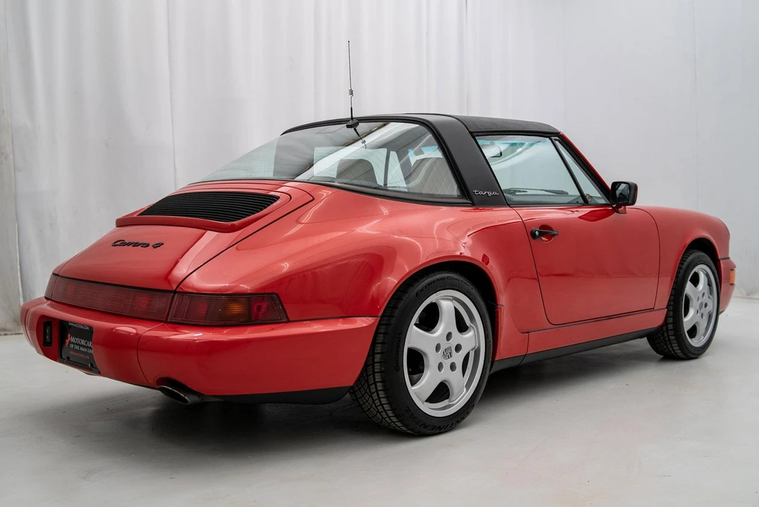 1990 Porsche 964 Carrera 4 - Image 27 of 31