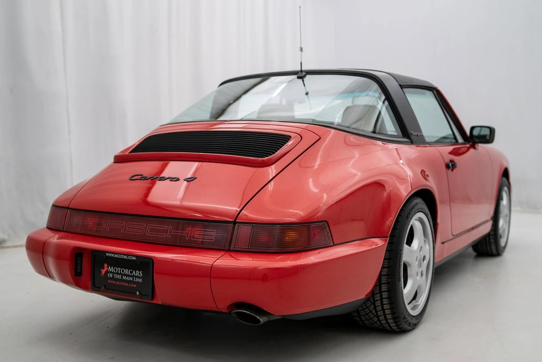 1990 Porsche 964 Carrera 4 - Image 26 of 31