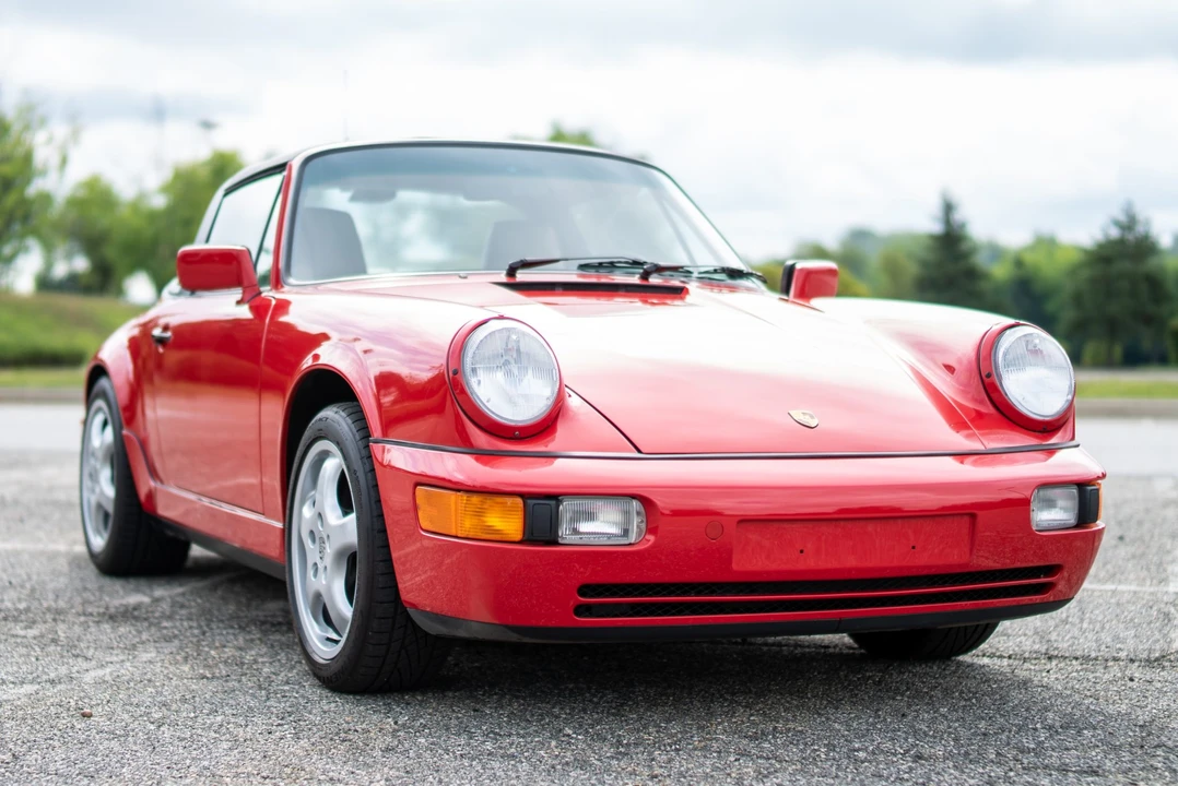 1990 Porsche 964 Carrera 4 - Image 11 of 31