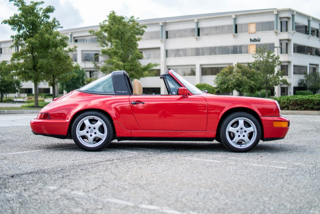 1990 Porsche 964 Carrera 4 - Image 18 of 31
