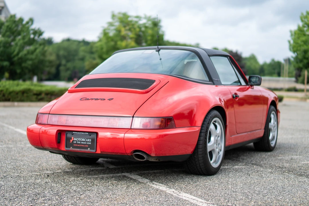 1990 Porsche 964 Carrera 4 - Image 16 of 31
