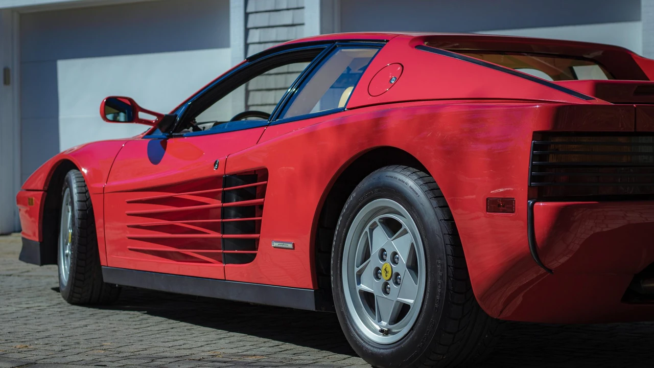 1991 Ferrari Testarossa - Image 12 of 31