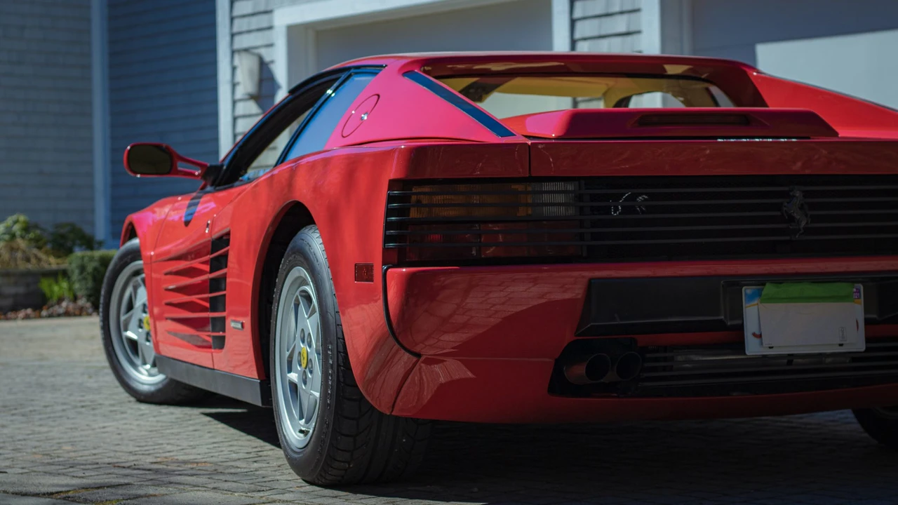 1991 Ferrari Testarossa - Image 15 of 31