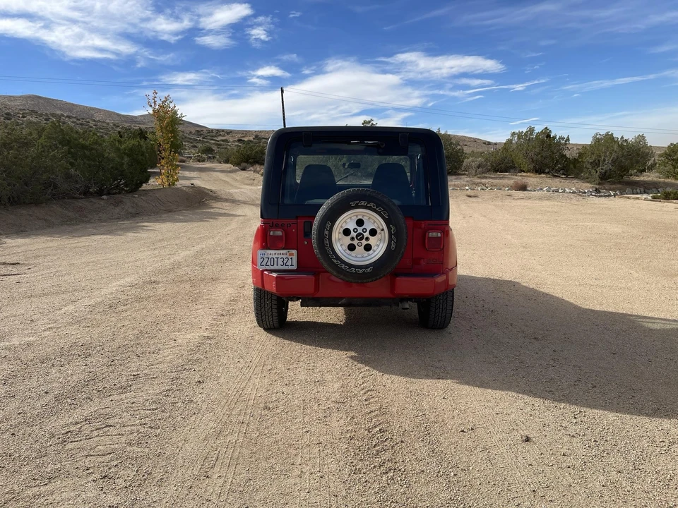 1992 Jeep YJ Wrangler - Image 13 of 31