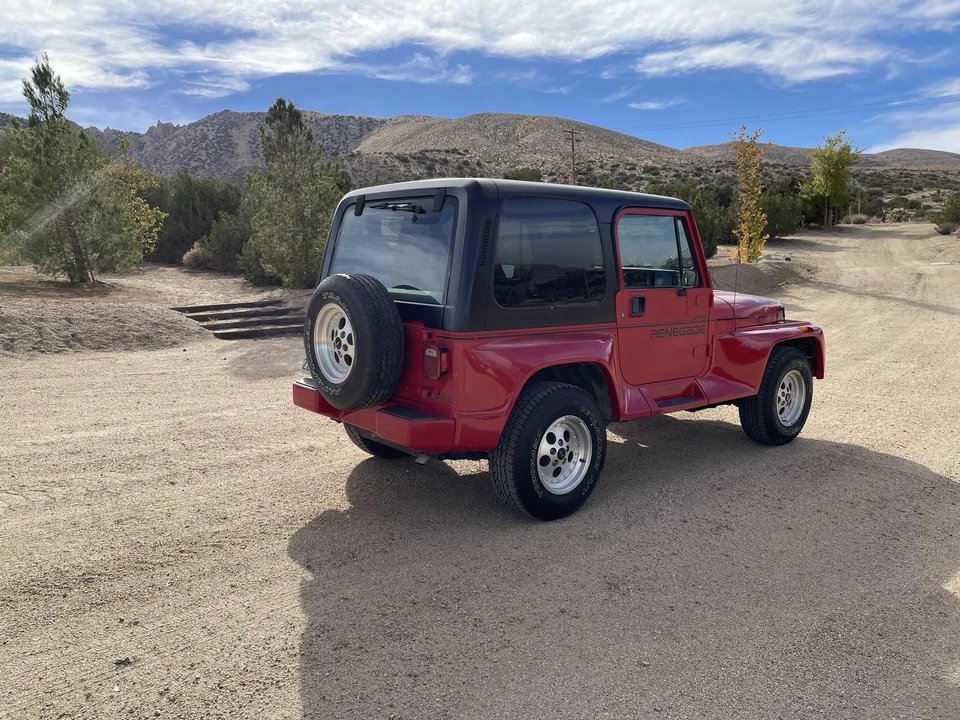 1992 Jeep YJ Wrangler - Image 10 of 31