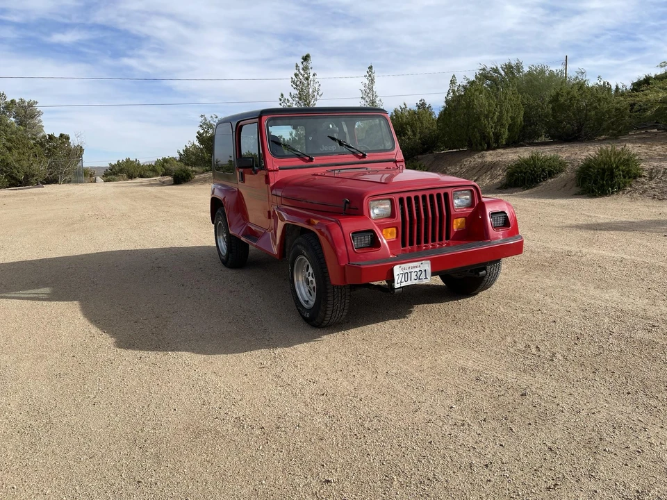 1992 Jeep YJ Wrangler - Image 5 of 31