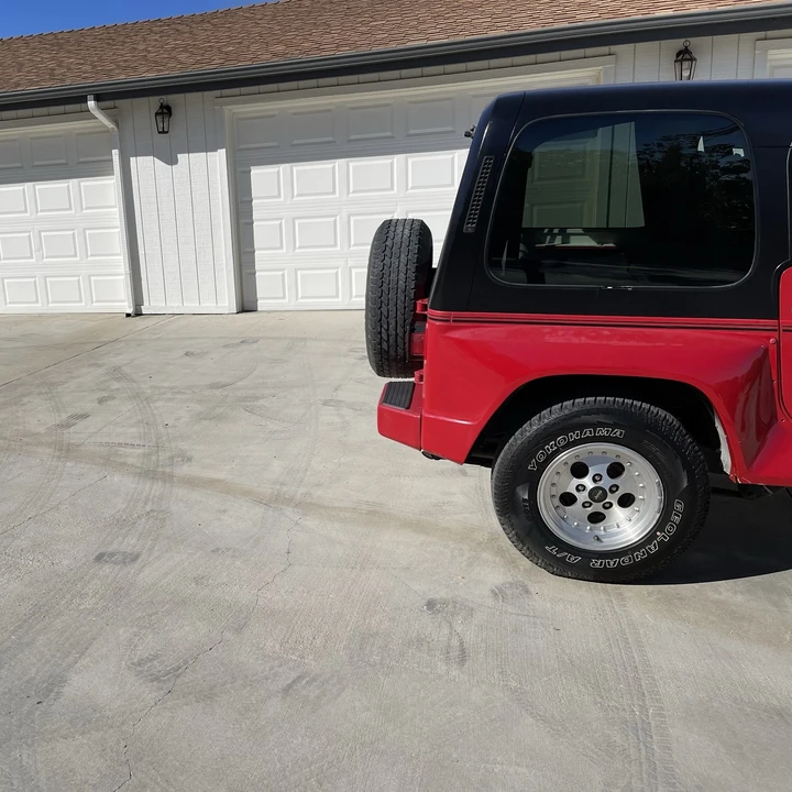 1992 Jeep YJ Wrangler - Image 26 of 31