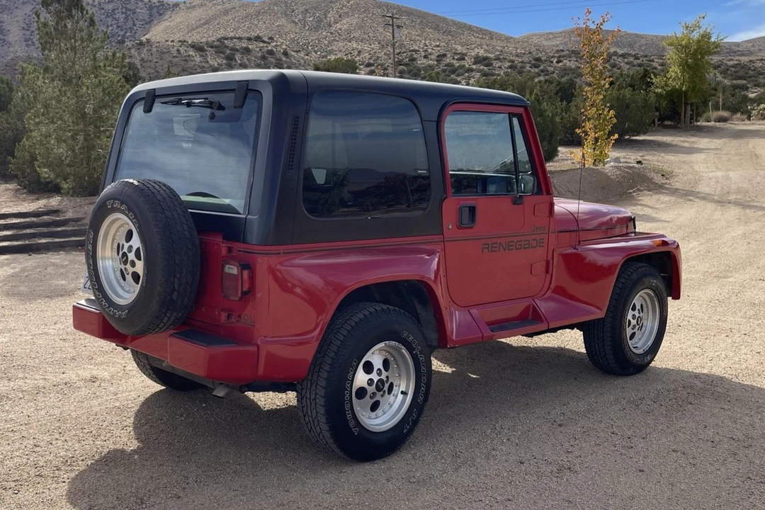 1992 Jeep YJ Wrangler - Image 11 of 31