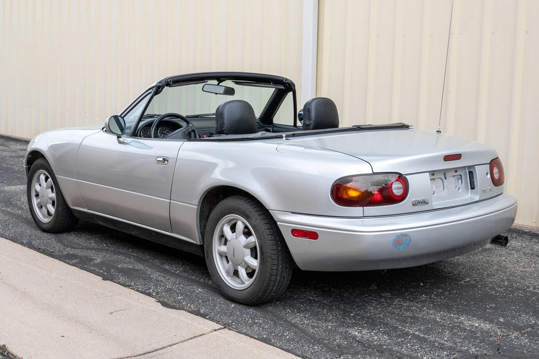 1992 Mazda NA MX-5 Miata - Image 23 of 31