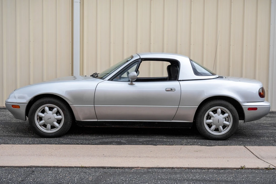 1992 Mazda NA MX-5 Miata - Image 9 of 31