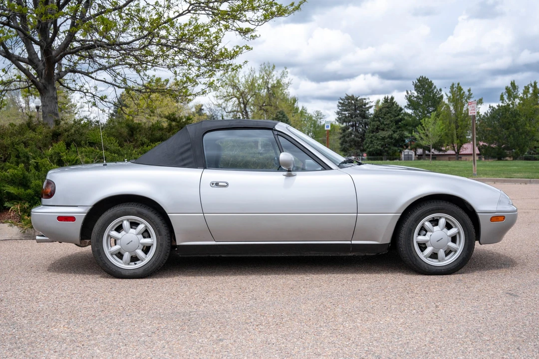1992 Mazda NA MX-5 Miata - Image 14 of 31