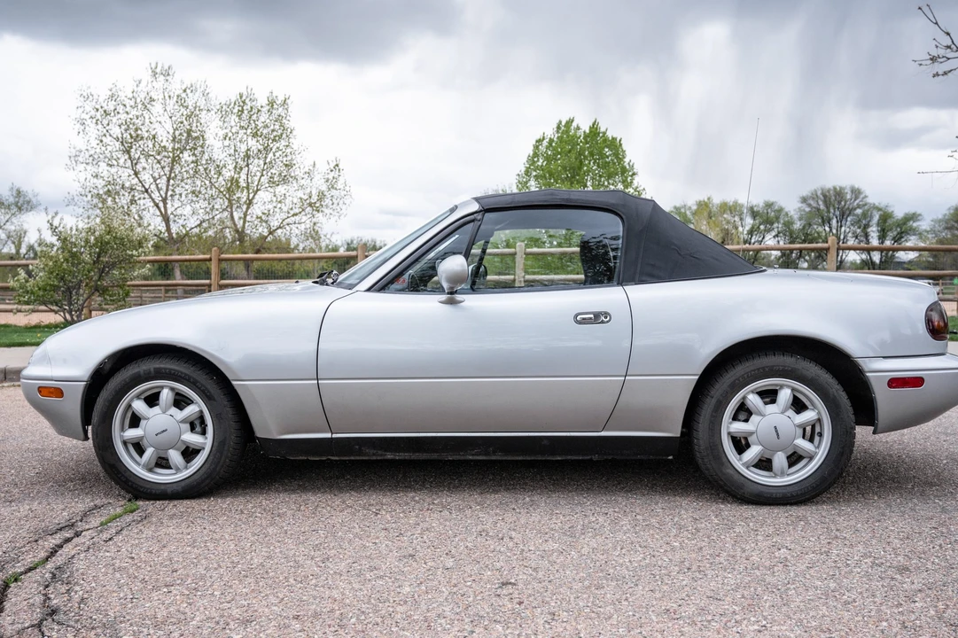 1992 Mazda NA MX-5 Miata - Image 19 of 31