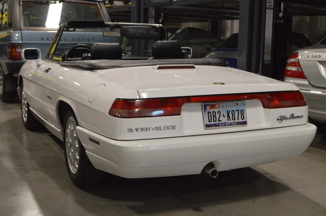 1993 Alfa Romeo Series 4 - Image 31 of 31