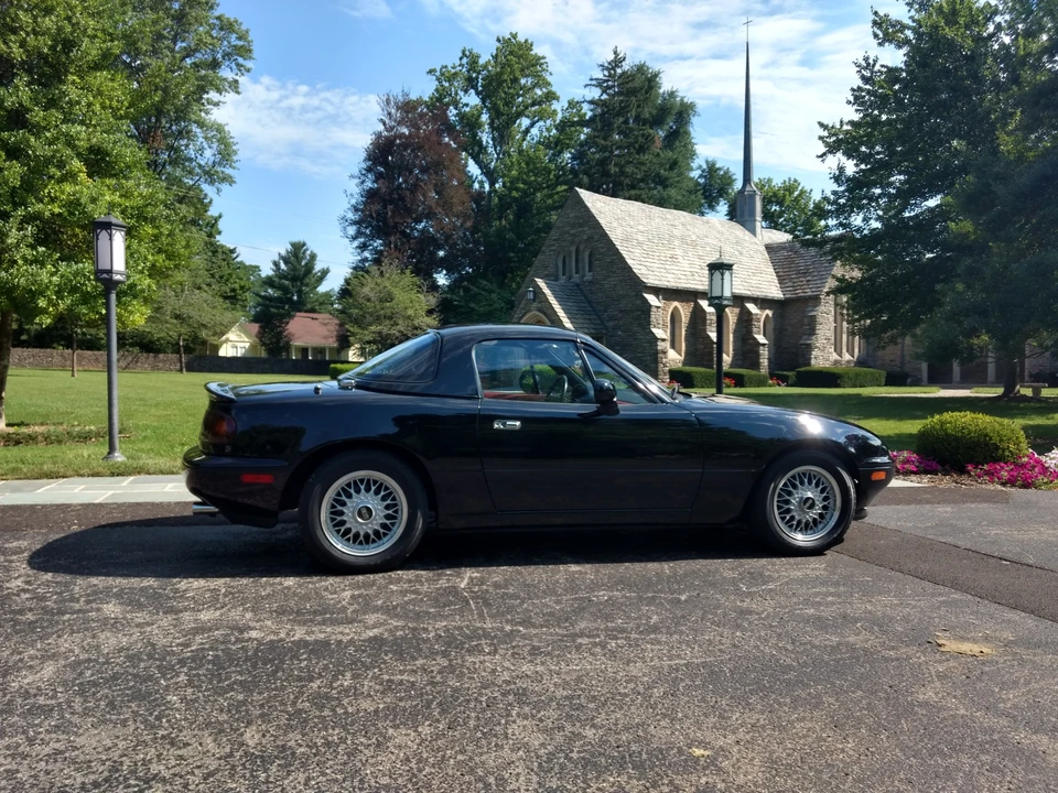 1993 Mazda NA MX-5 Miata - Image 3 of 31