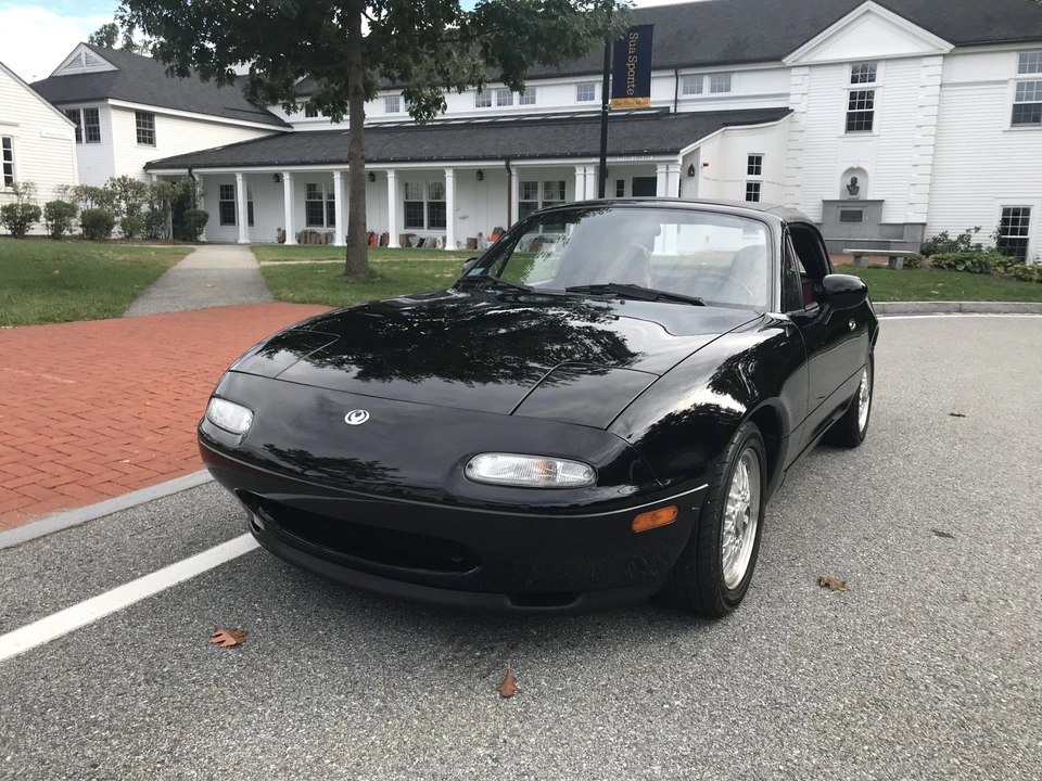 1993 Mazda NA MX-5 Miata - Image 2 of 31