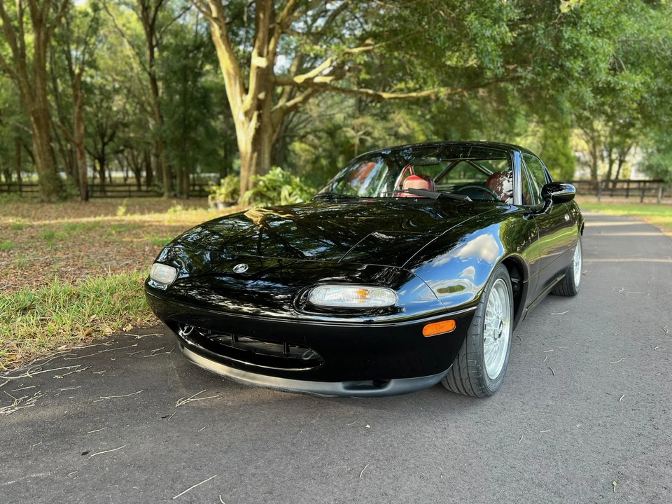 1993 Mazda NA MX-5 Miata - Image 8 of 31