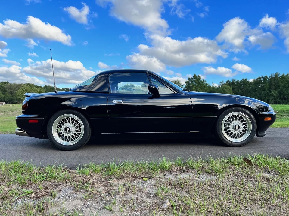 1993 Mazda NA MX-5 Miata - Image 20 of 31