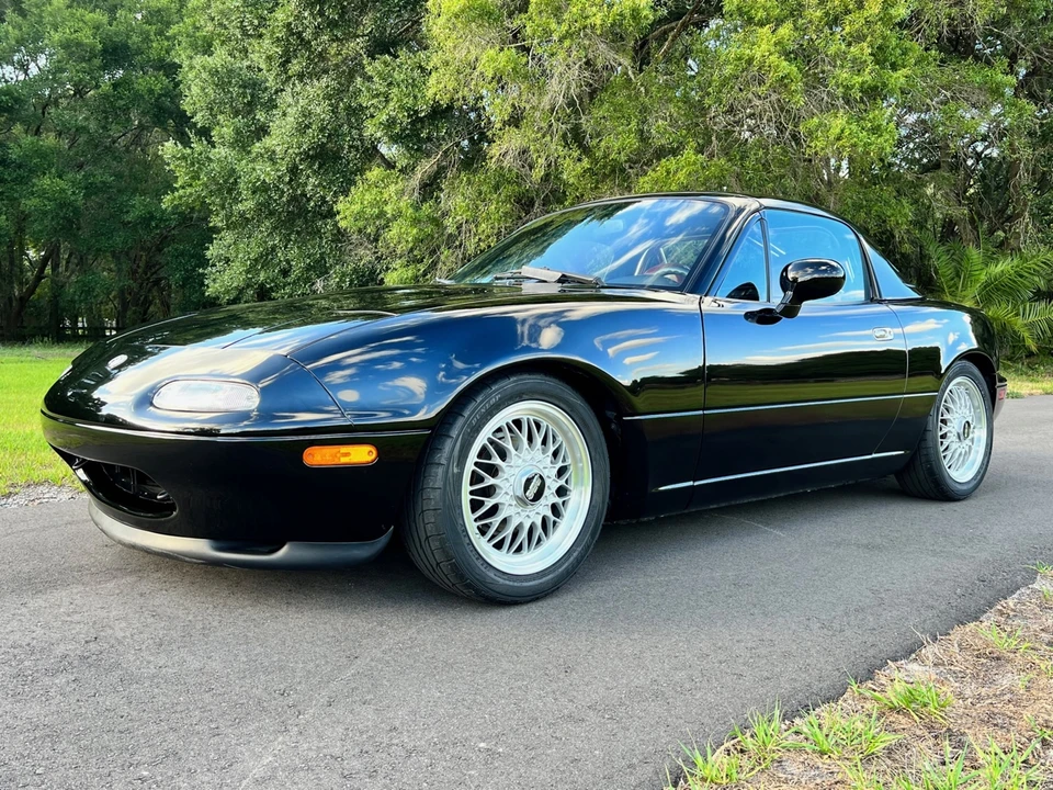 1993 Mazda NA MX-5 Miata - Image 9 of 31