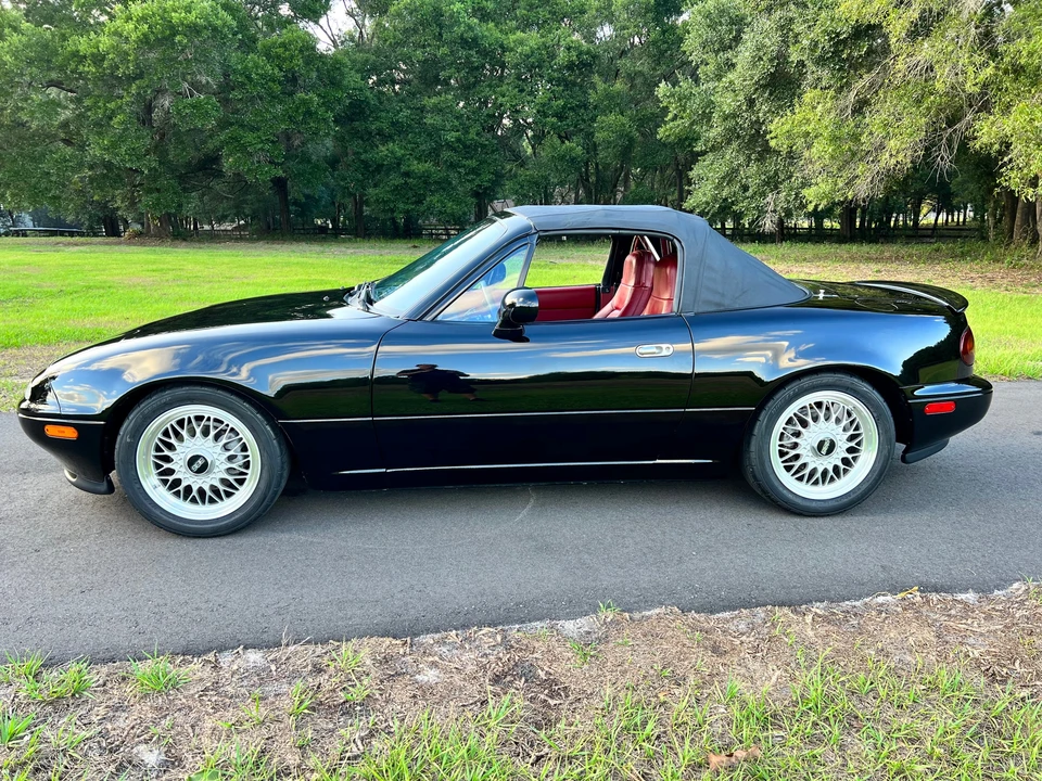 1993 Mazda NA MX-5 Miata - Image 11 of 31
