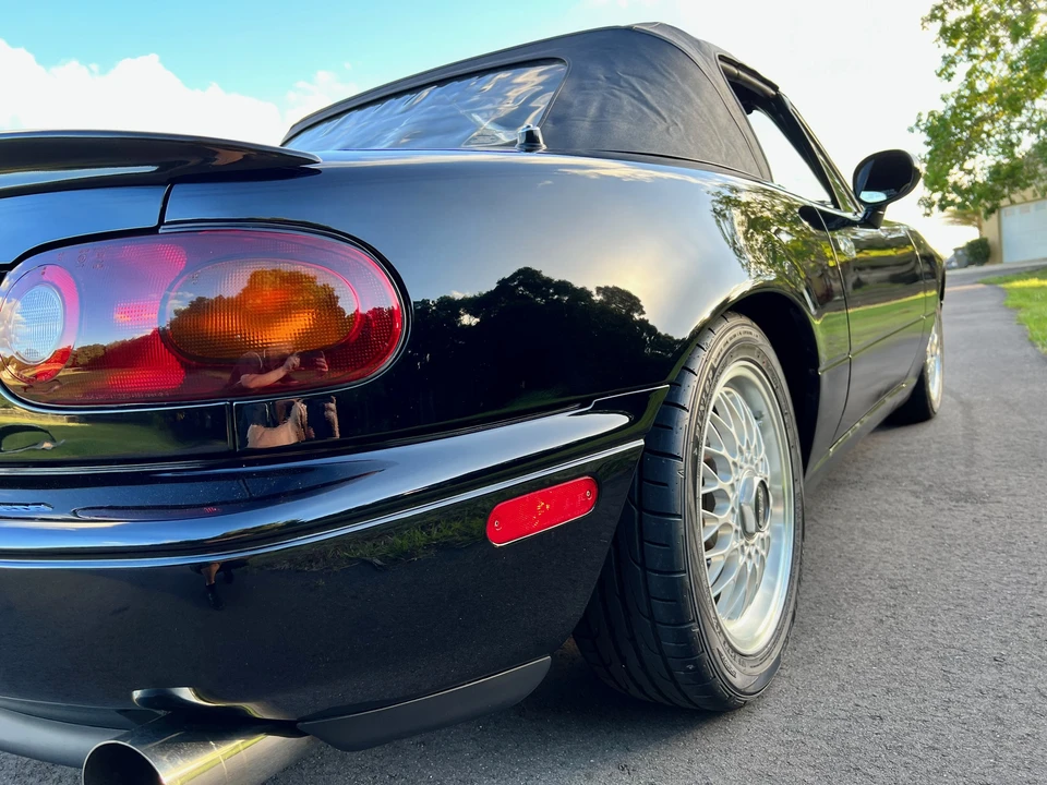 1993 Mazda NA MX-5 Miata - Image 30 of 31