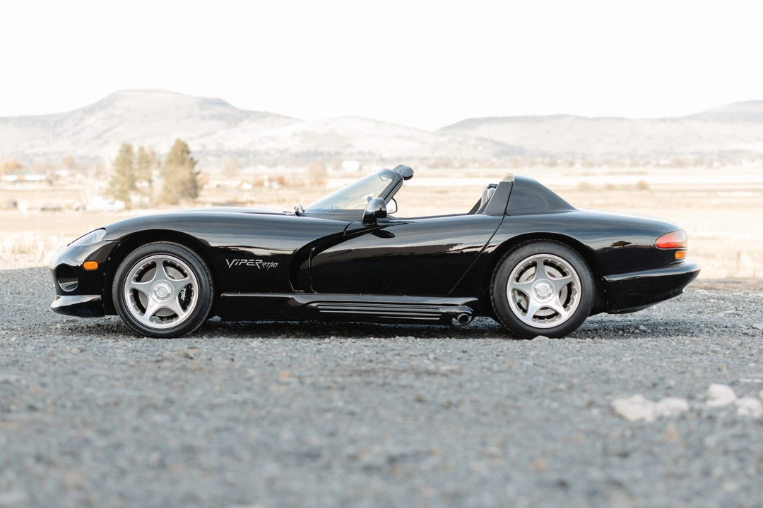 1994 Dodge Viper 1st Gen - Image 18 of 31