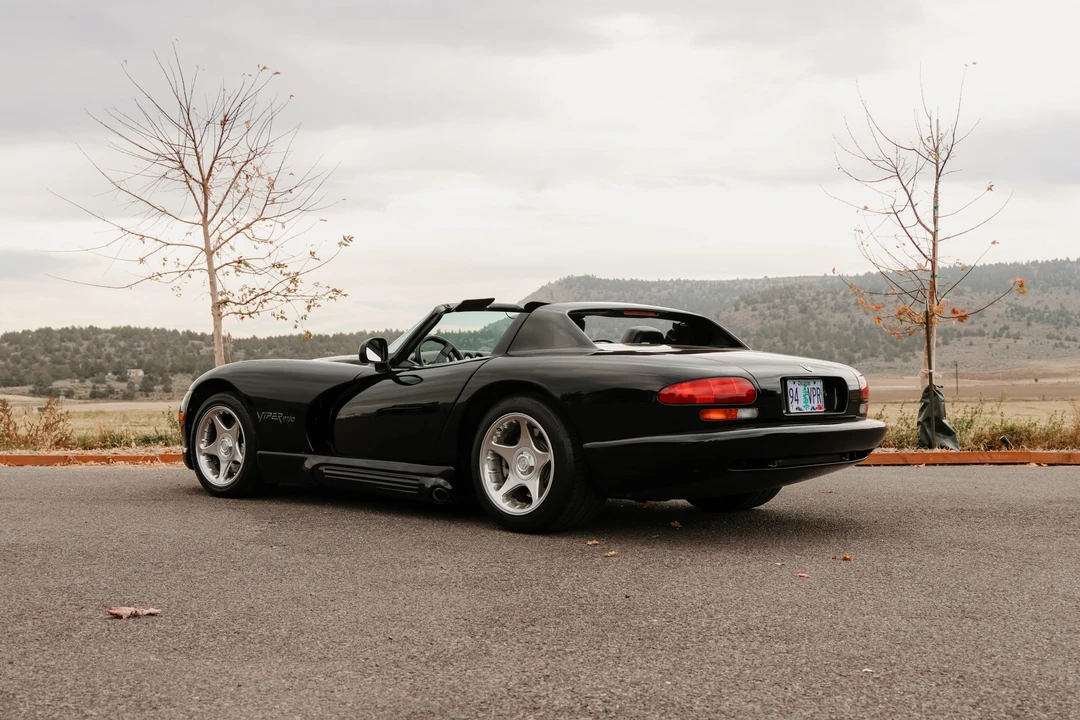 1994 Dodge Viper 1st Gen - Image 16 of 31