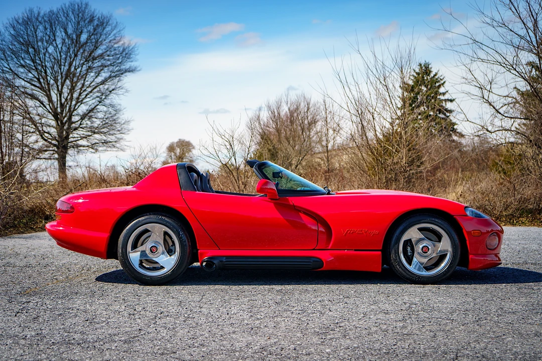 1994 Dodge Viper 1st Gen - Image 24 of 31