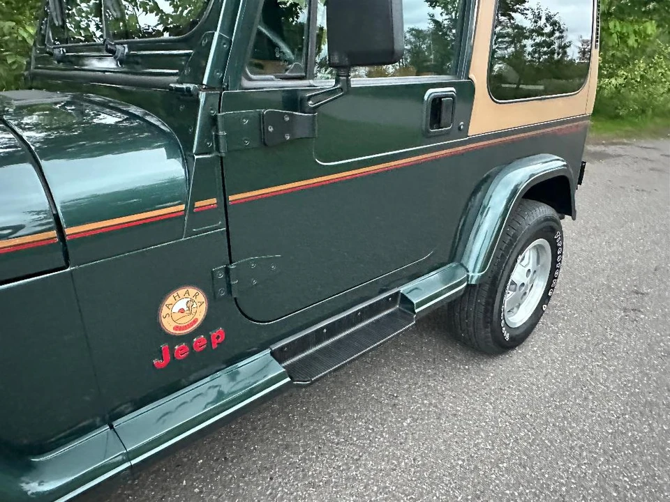 1994 Jeep YJ Wrangler - Image 25 of 31