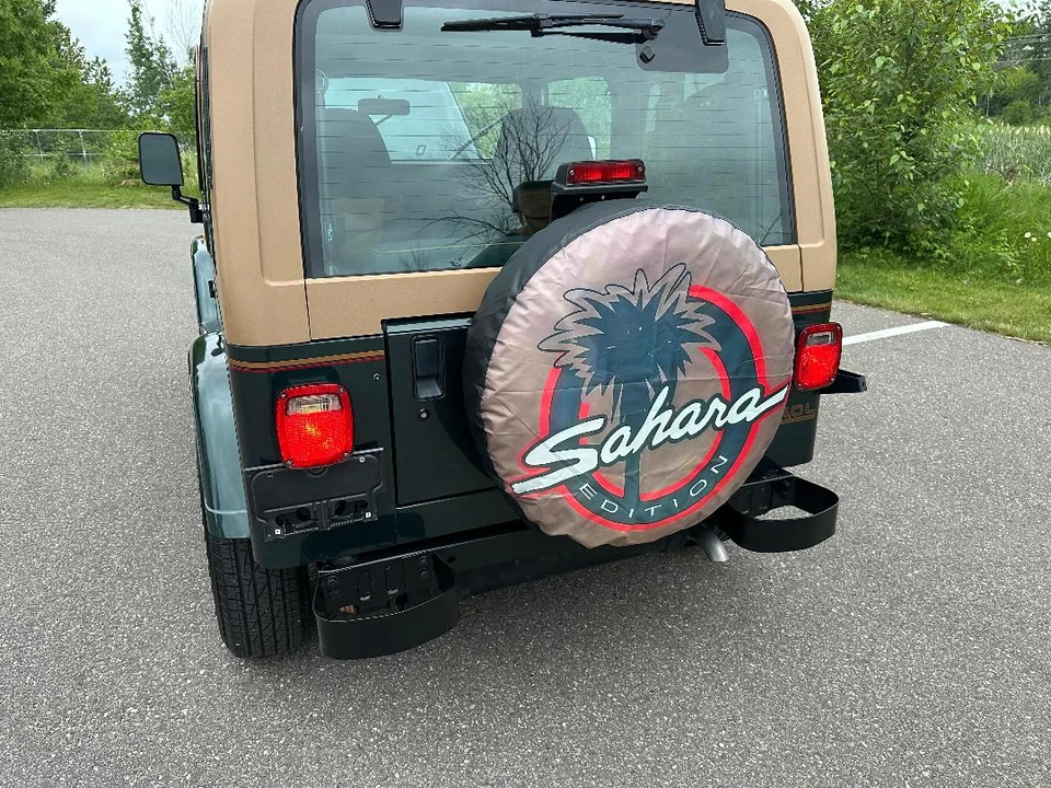 1994 Jeep YJ Wrangler - Image 13 of 31