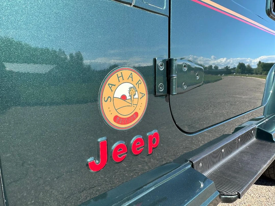 1994 Jeep YJ Wrangler - Image 23 of 31