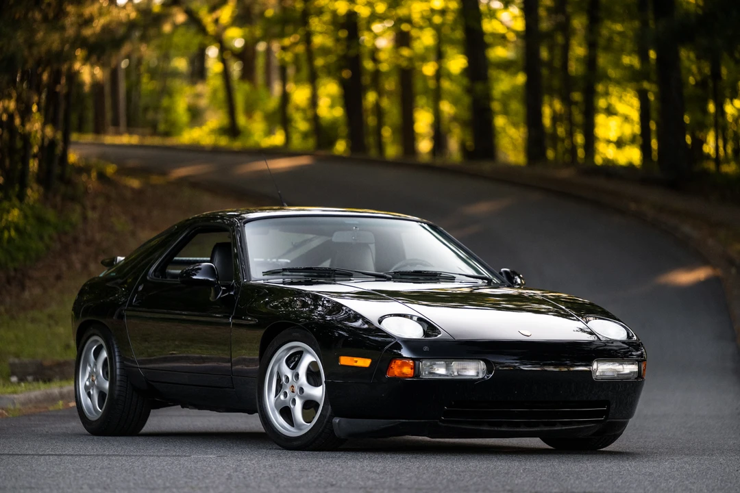 1994 Porsche 928 GTS - Image 9 of 31