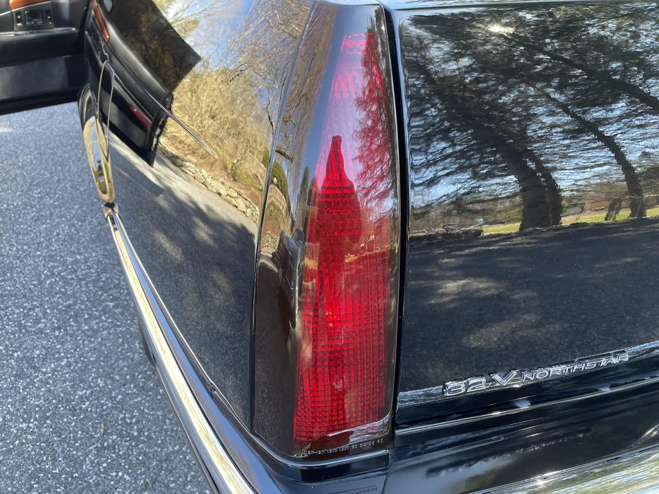 1995 Cadillac Eldorado 12th Gen - Image 25 of 31